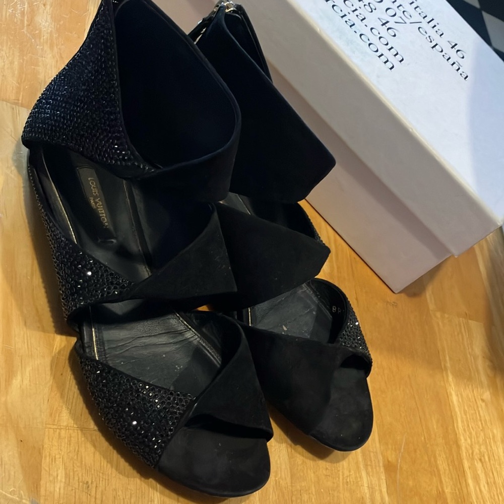 Louis Vuitton, Paris, black sandals, size 37, made in Italy, xl